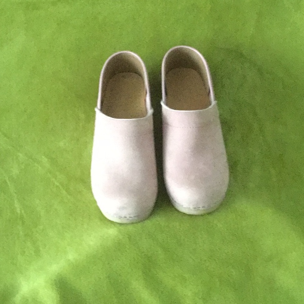 Dansko pink suede clogs